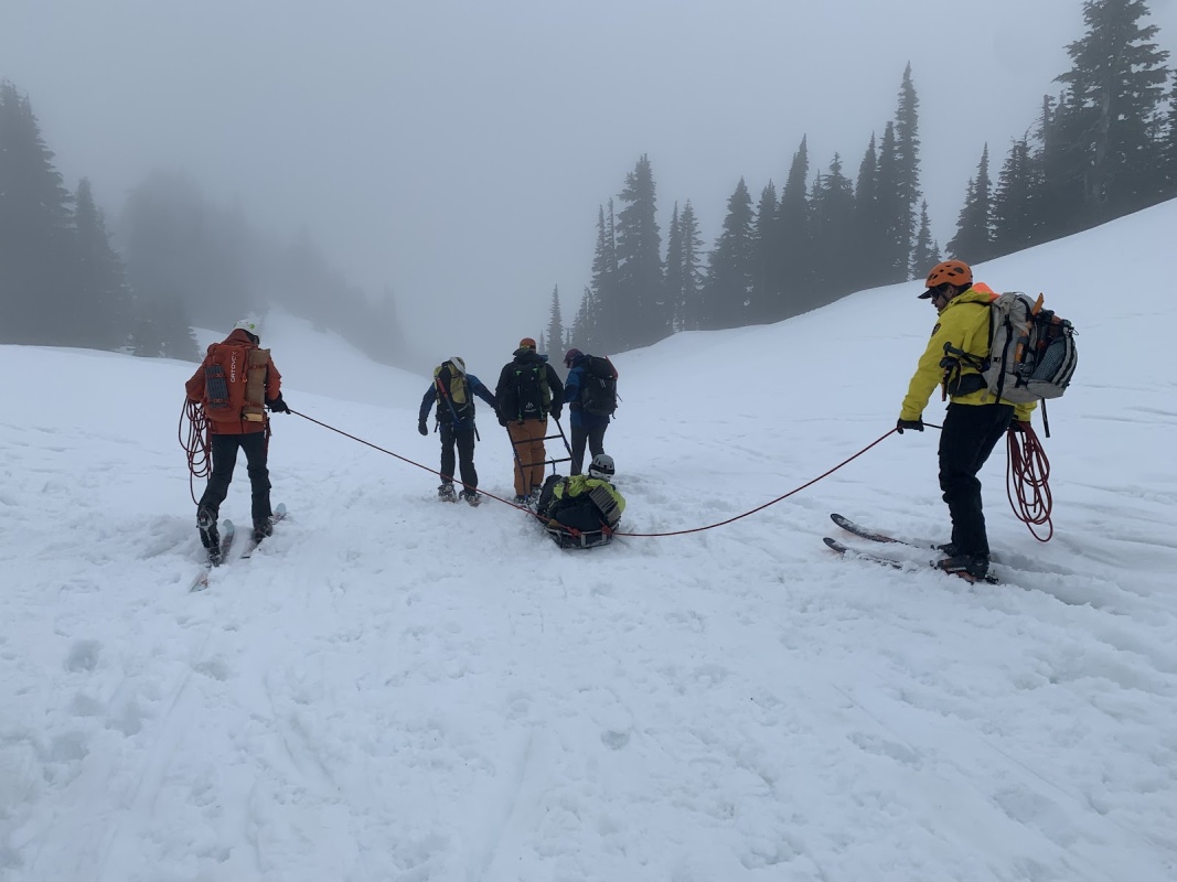 Joint Training: MRA & NPS mock carryout of a skier with a broken leg in Paradise